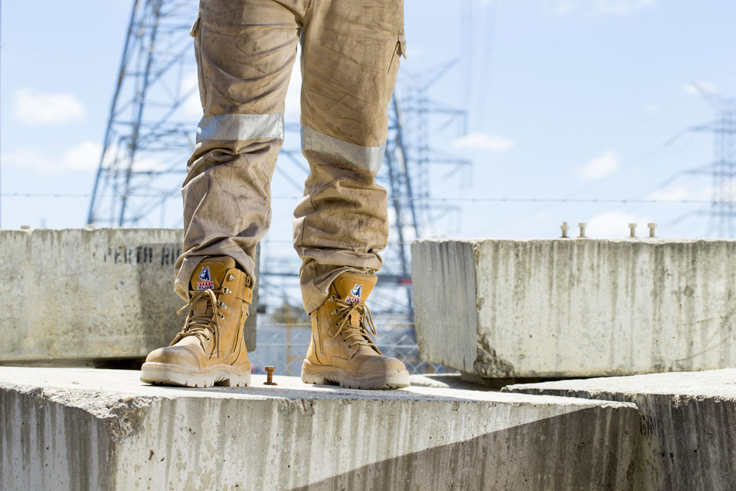 steel toe cap shoes 