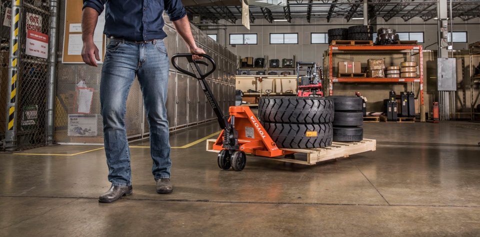 hand pallet jack warehouse