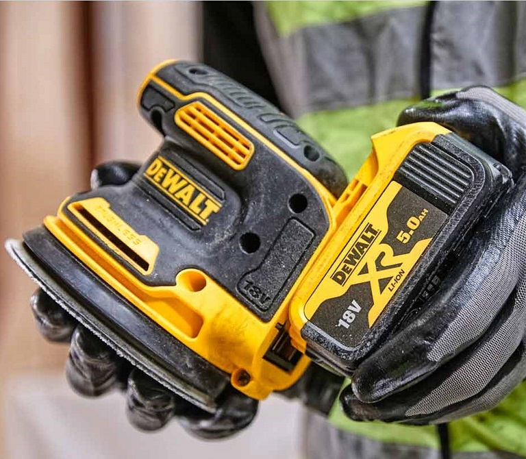 dewalt cordless sander