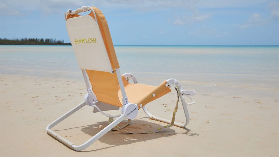 A lot of people tend to buy beach chairs made of aluminium because of their lighter weight. Aluminium chairs don’t need to be precoated in order to withstand weather and rust. Although this makes them more portable than steel chairs, aluminium chairs tend to bend more which isn’t pleasant at all. Over time, this bent can become bigger which can lead to breakage.