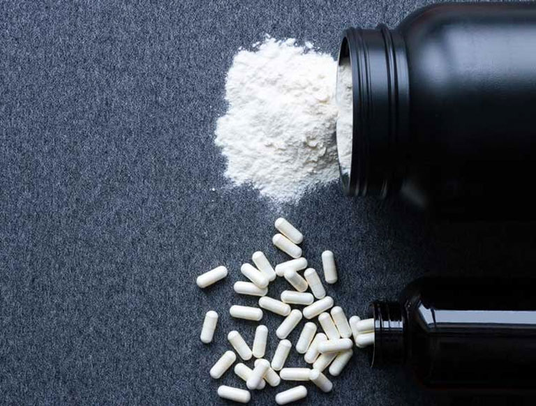 supplements-and-protein-powder