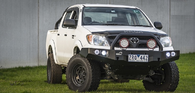 Hilux_urban_bar__70721.1407937344.1280.1280.jpg