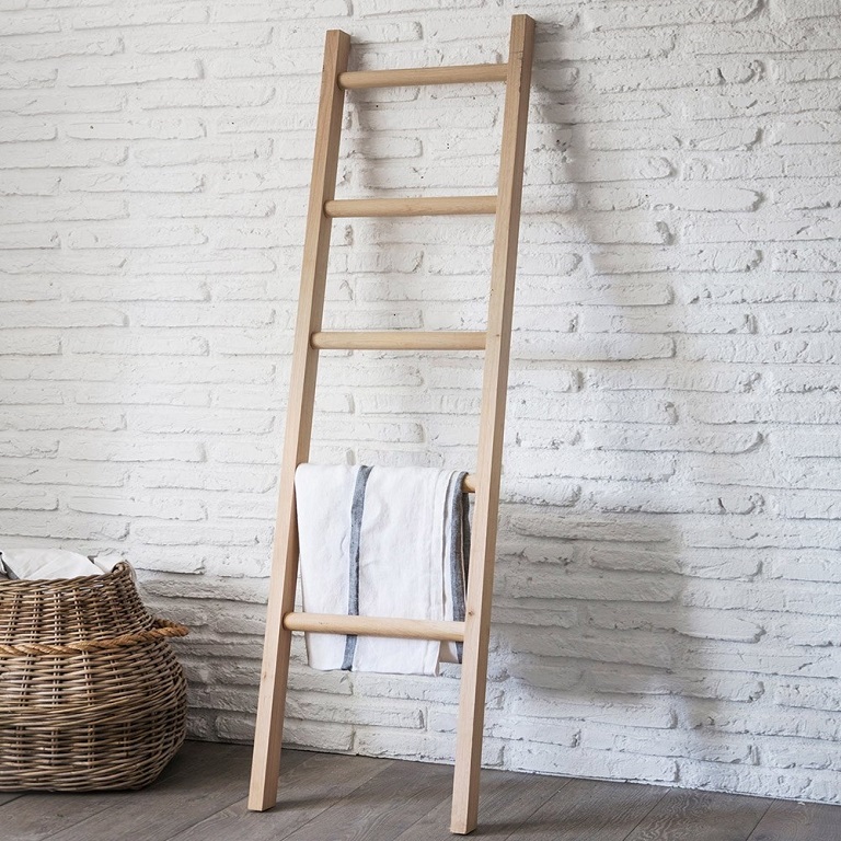 Wooden Towel Ladder