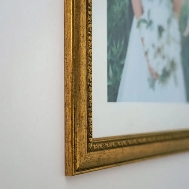 picture frame gold