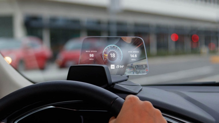 innovative-GPS-Heads-Up-Display-featured.jpg