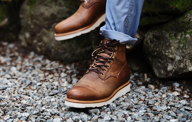 leather-boots-for-mens-featured.jpg