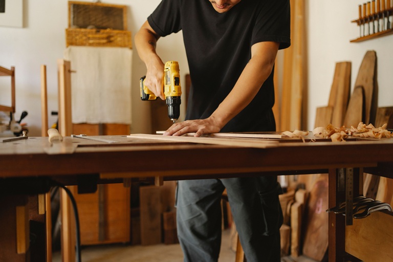 tradie wears workwear shirt